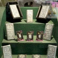 خرید و فروش نقره ساچمه و شمش