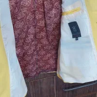 کت تک درجه یک 2عددمجلسی وتازه نونو فقط کوچک شده|لباس|قروه, |دیوار