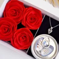 هدیه روز دختر باکس وگردنبند مروارید عشق