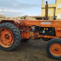تراکتور رومانی عتیقه