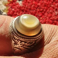 باباقوری کهنه بکر|جواهرات|اردبیل, |دیوار