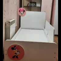 تخت و کمد|اسباب و اثاث بچه|اصفهان, سپاهان‌شهر|دیوار