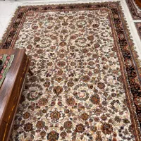 فرش بزرگمهر