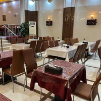 هتل نوساز نزدیک حرم با صبحانه و شام