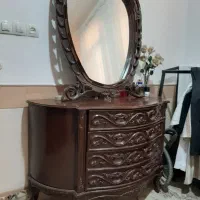 میز آرایش چوب گردو