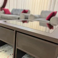 میز وسط (پذیرایی ) چوبی به همراه ۴ عدد میز عسلی|مبلمان خانگی و میز عسلی|بابل, |دیوار