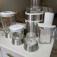 آبمیوه گیری و مخلوط کن
