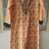 چند دست لباس مجلسی هندی|لباس|یزد, |دیوار