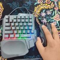 موس و کیبورد فوق گیمینگ فروش فوری|قطعات و لوازم جانبی رایانه|اهواز, پادادشهر|دیوار