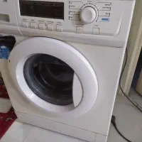 لباسشویی کار کرده