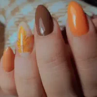 کاشت‌ناخن‌/ترمیم‌/اکستنشن‌مژه/هیدن‌/لیفت‌مژه‌وابرو