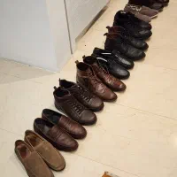 تعدادی کفش سایز ۴۲ اورجینال کارکرده