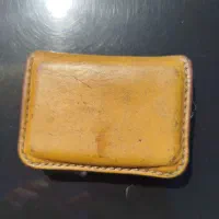 کیف همراه تعدادی کارت شناسایی و کارت بانکی گم شده