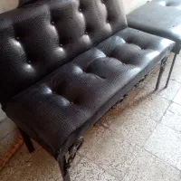 صندلی چرمی سالم و تمیز