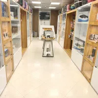 دکور کامل مغازه موبایل و کنسول