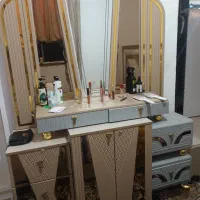 میز آرایشی. پاتختی