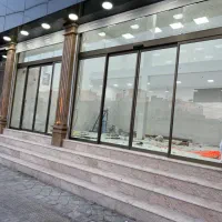 مغازه تجاری ۹۰ متری دو دهنه کیلید نخورده