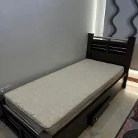 سرویس تخت خواب بسیار نو