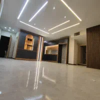 95متری کلید نخورده بدون مشرف پذیرایی بزرگ