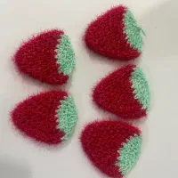 اسکاج طرح توت فرنگی دست بافت