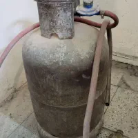 کپسول گاز با رگلاتور و شیلنگ
