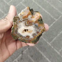 سنگ‌های طبیعی زیبا