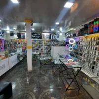 تعداد خیلی لوازم جانبی موبایل