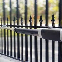 درب و پنجره دوجداره UPVC و درب اتوماتیک همدان|خدمات پیشه و مهارت|همدان, |دیوار