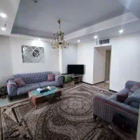 ۷۵ متری/با پارکینگ و آسانسور