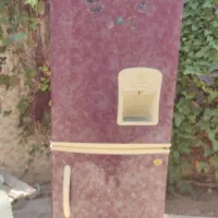 یخچال بزرگ به همراه فیریزر