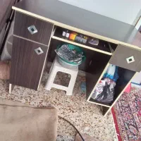 میز کامپیوتر کاملا سالم در حد نو ساخته شده|میز تحریر و کامپیوتر|تولم شهر, |دیوار