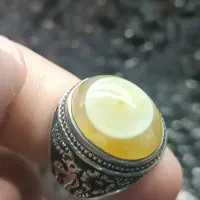 انگشتر عقیق و باباقوری