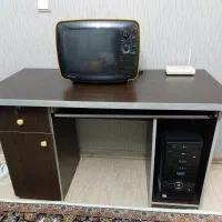 میز تحریر و صندل کامپیوتر