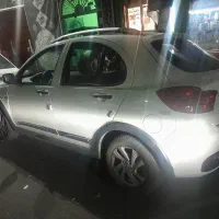 کوئیک آر سفیدمشکی