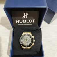 ساعت هابلوت سه موتوره مشکی طلایی صفحه اسکلتون