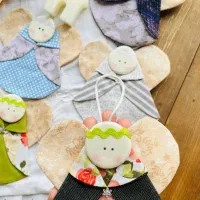 فرشته های دست دوز  و محصولات خاص و‌هنری