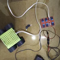 ماشین کنترلی اسباب بازی