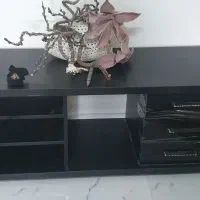 میز تلویزیون سالم و نو فقط ۳ میلیون تومان