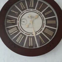 ساعت دیواری