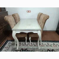 میز غذاخوری ۴نفره سالم ودرحدنو