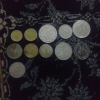 تعدادی سکه پلو کاغزی جمهوری