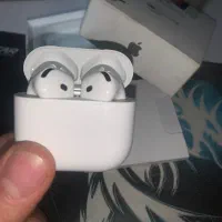 AirPods4