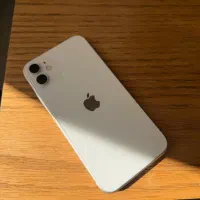 گوشی ایفون 11 نرمال