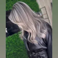 سالن ماه رویان