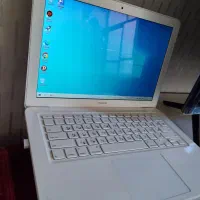 Mac book 2010