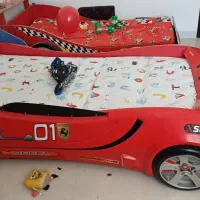 تخت خواب با تشک و کفش  اسکیت