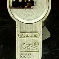 کلید سازی و قفل سازی پونک گلشهر ۲۴ساعته سیار|خدمات پیشه و مهارت|زنجان, |دیوار