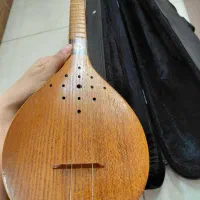 ساز سه تار دست سازساخت اقای عبدلهی عزیزباچوب گردو