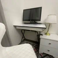 جاکفشی .میز تحریر.اباژور. صندلی چرخشی|جاکفشی، کمد، دراور|قدس, شهرک فرزان|دیوار