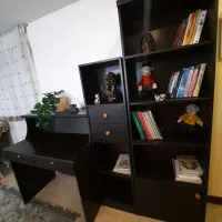 کتابخانه و میز تحریر سه تیکه جادار|کتابخانه، شلف، قفسه‌های دیواری|تهران, شهرک چیتگر|دیوار